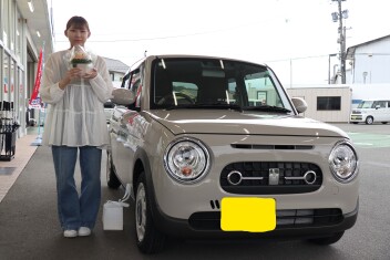 初めて乗る車に選んだのは・・・